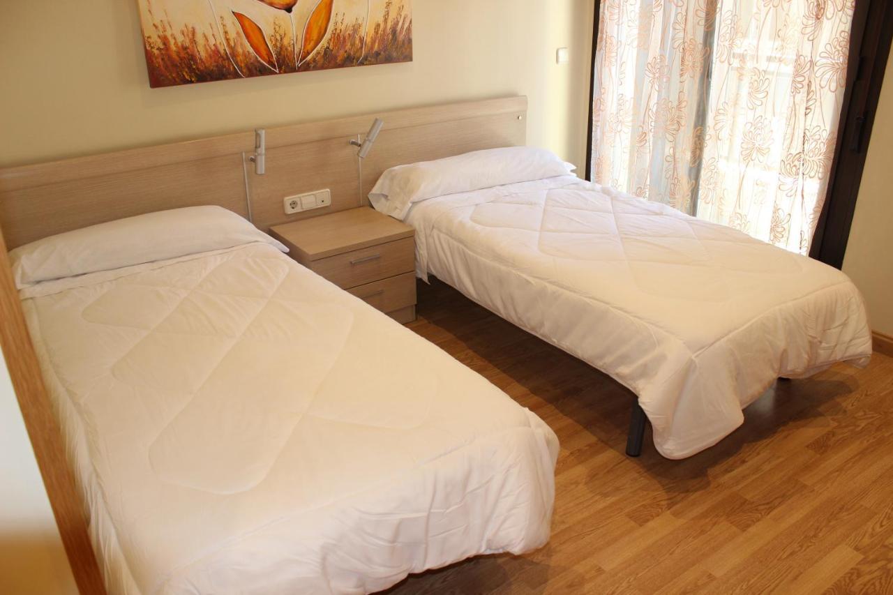 Hostal San Isidro Autol Εξωτερικό φωτογραφία